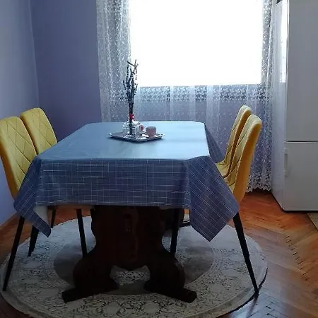 Aynur شقة بيهاتش